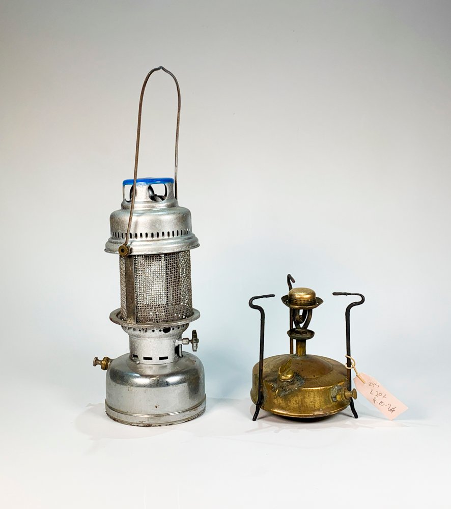 Primus a Bronce y Farol a Mantilla Gris Vintage