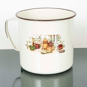 Lote siguiente: Jarro Grande Esmaltado Cinsa con Diseño de Cocina