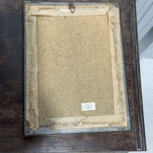 Lote de 3 Cuadros Decorativos con Flores Blancas y Marcos Dorados - imagen 3