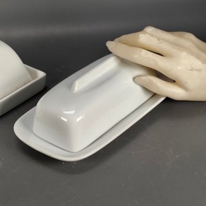 Dos Mantequeras de Porcelana Blanca, Diferentes Modelos - imagen 3