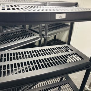 Estantería Plástica Negra Rimax de 5 Niveles - imagen 2