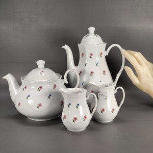 Juego de Porcelana "Lubiana" para Té y Café con Lechera y Cremera - imagen 3