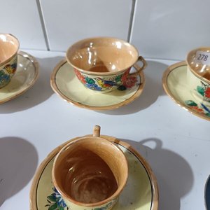 Juego de Tazas y Platillos de Loza Japonesa - imagen 2
