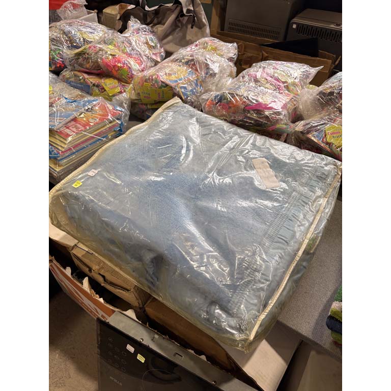 Lote anterior: Frazada de dos plazas con diseño de punto