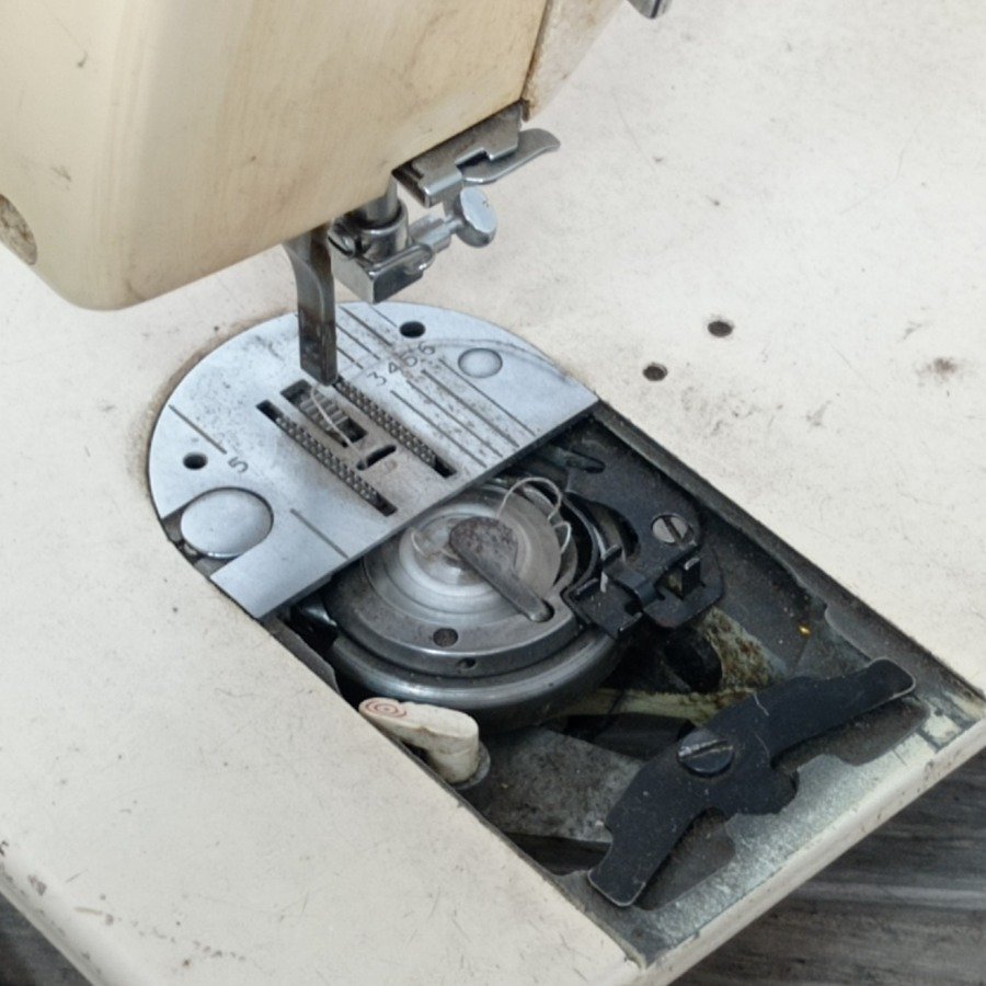 Item 15596 - Image 6