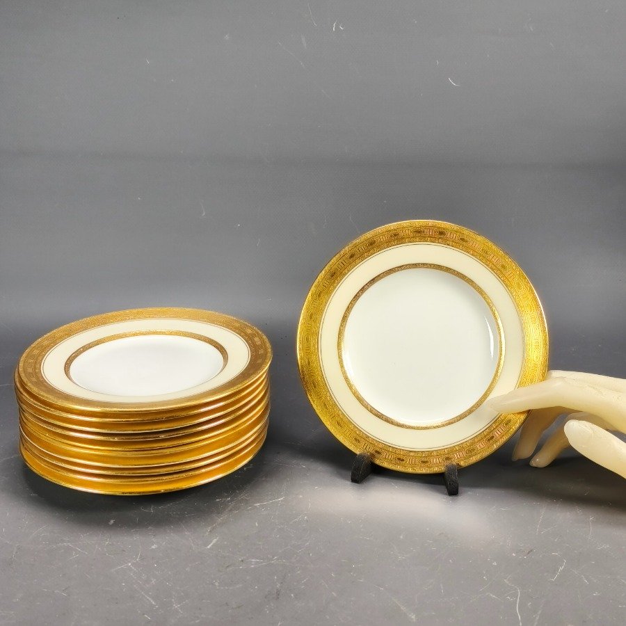 Item 18547 - Image 22