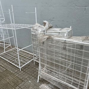 4 Exhibidores de Hierro Blancos Plegables con Ganchos - imagen 7