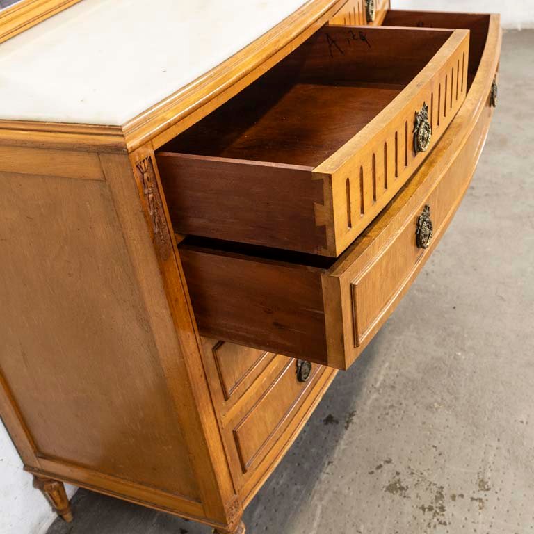 Item 2106391 - Image 2