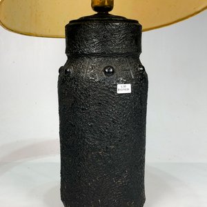 Lámpara de Mesa Cerámica Esmaltada Negra con Pantalla Grande - imagen 3