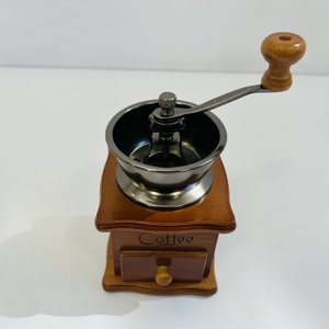Molinillo de Café Vintage de Madera y Metal - imagen 2