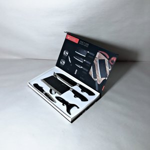 Lote siguiente: Juego de Cuchillos y Utensilios de Cocina Negros Cutlery con Estuche
