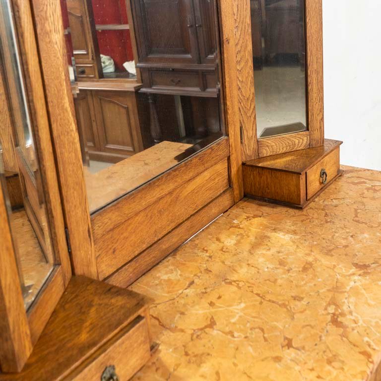 Toilette de roble con alzada y detalles en el lustre - imagen 3