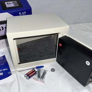 Caja Fuerte Digital con Llaves y Accesorios, Nueva en Caja - imagen 5