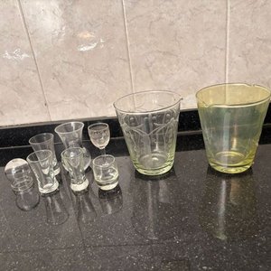 Lote anterior: Juego de 2 Hieleras y 6 Vasos de Vidrio