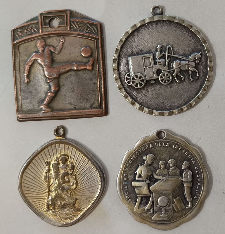 Colección de Medallas con Diseños Únicos - imagen 2