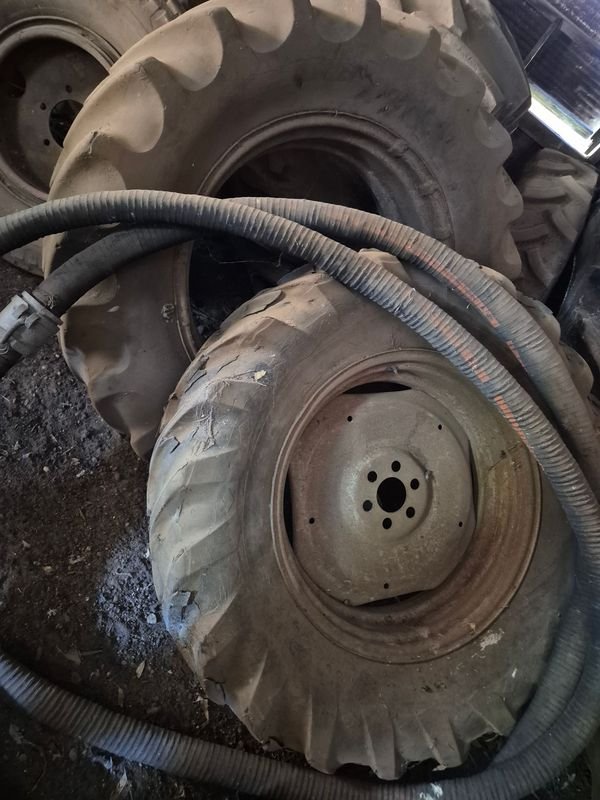 Ruedas de tractor y cubierta en venta - imagen 2
