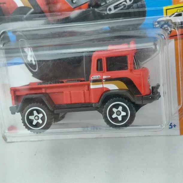 Hot Wheels Jeep FC 1957 juguete coche - imagen 2