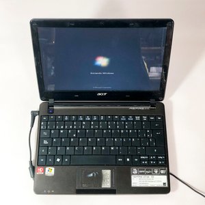 Lote anterior: Laptop Acer Aspire One con Windows 7 y cargador