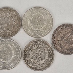 Lote de 5 Monedas de Plata "El Gaucho" Uruguay 1961 - imagen 2