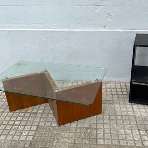 Lote anterior: Mesa de Living con Tapa de Vidrio y Biblioteca Negra