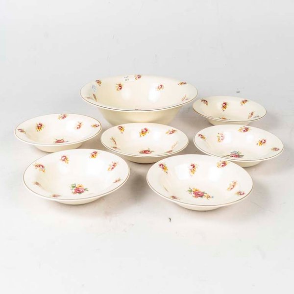 7 Piezas de loza inglesa para frutas Woods Ivory Ware, diseño flores, borde dorado con desgaste. Medidas: 16x4 cm - imagen 1