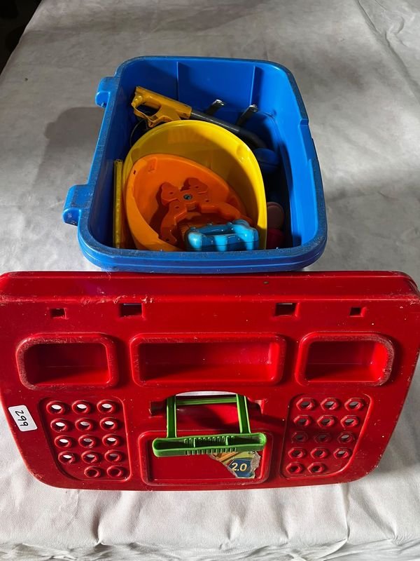 Caja de Herramientas de Juguete con Accesorios