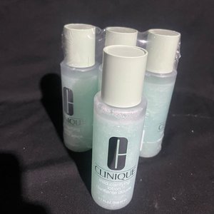 Lote siguiente: Lociones Clarificantes Clinique Mild Clarifying Lotion