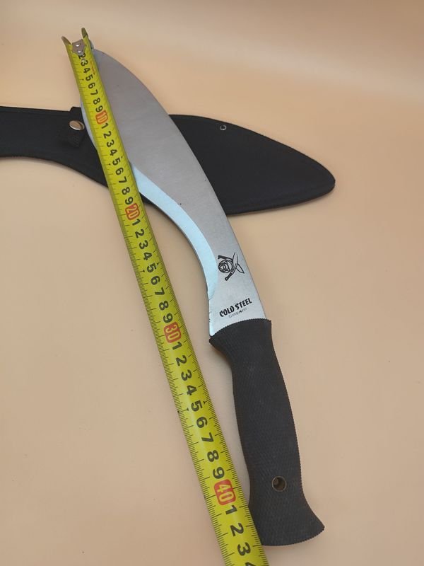 Cuchillo estilo kukri de Cold Steel, largo y afilado - imagen 12