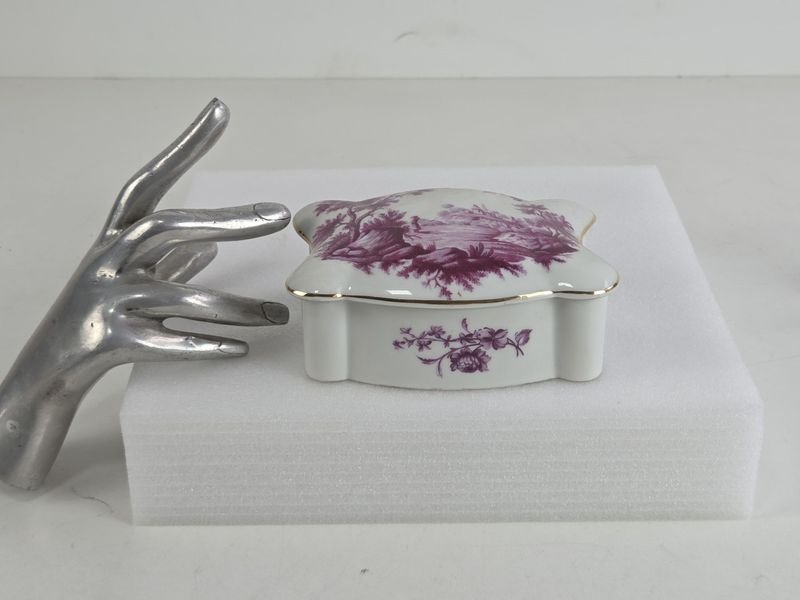 Item 901735 - Image 5