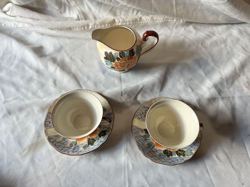 Juguetes de porcelana con diseños florales - imagen 2