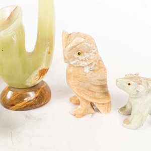 Lote de 5 Adornos de Piedra Tallada: Animales y Saxofón - imagen 2