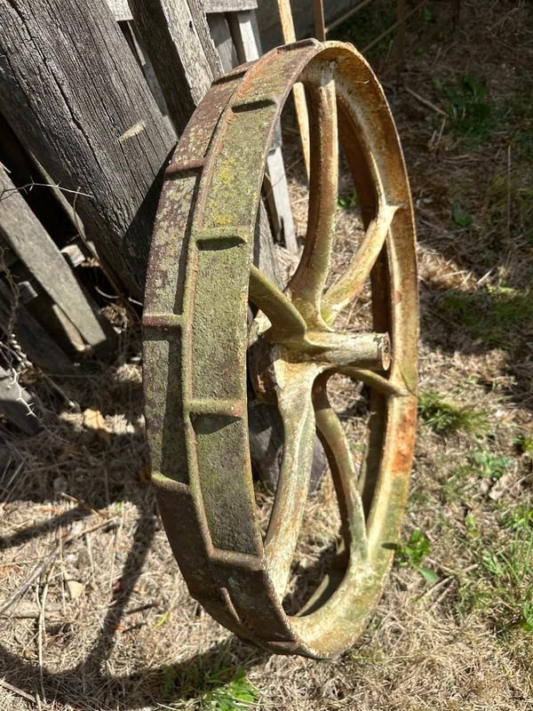 Item 889388 - Image 1