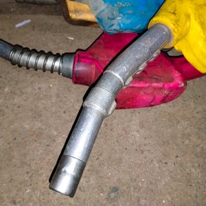 Lote de 6 Pistolas Surtidoras de Combustible - imagen 2