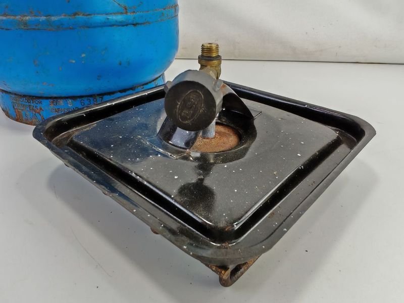 Garrafa de 3 kilos con cocinilla a gas - Lote 079 - imagen 5