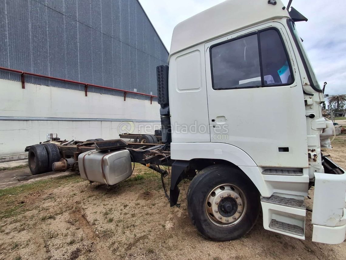 Chasis de Camión Blanco International 6400