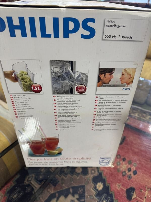 Juguera Philips en su caja original con manuales - imagen 4