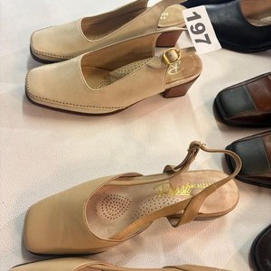 Lote de 5 Pares de Zapatos de Cuero para Mujer - Talle 36 - imagen 2