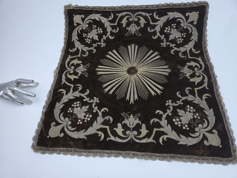 Item 830017 - Image 1