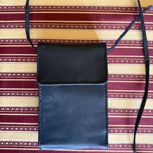 Lote de Bolsos y Sombrero de Ala Ancha Artesanal - imagen 13