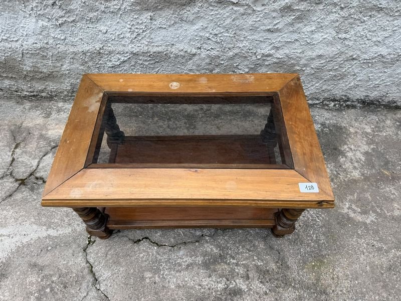 Mesa de Living de Madera con Tapa de Vidrio y Estante Inferior