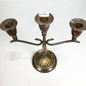 Candelabro de Bronce para Tres Velas - imagen 2