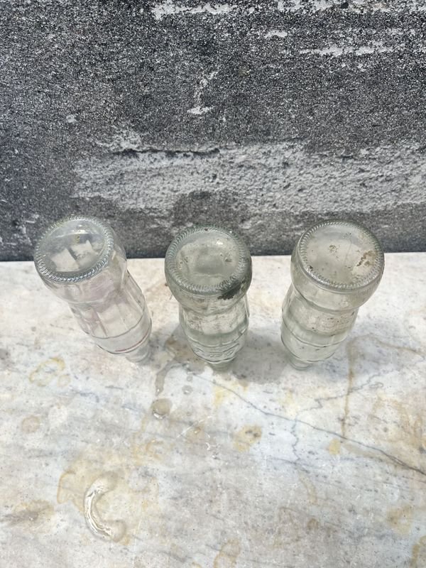 Botellas de Coca-Cola vacías - imagen 6