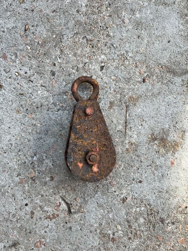 Item 883998 - Image 0