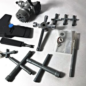Motor Nitro RC y 11 Micro Herramientas para Modelismo - imagen 2
