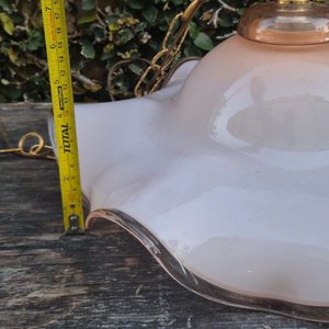 Lámpara de Techo Vintage Estilo Capelina en Vidrio Opal y Rosado - imagen 5
