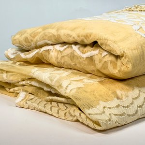 Dos Cortinas Voile Beige y Blanco con Decoración Floral - imagen 2