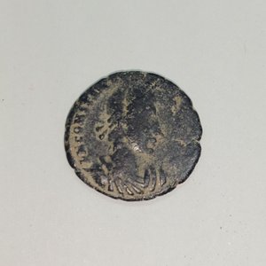 Moneda Romana del Bajo Imperio - Coleccionismo - imagen 2