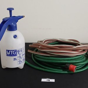 Fumigador Manual UTG 2 Litros con 2 Rollos de Manguera - imagen 5