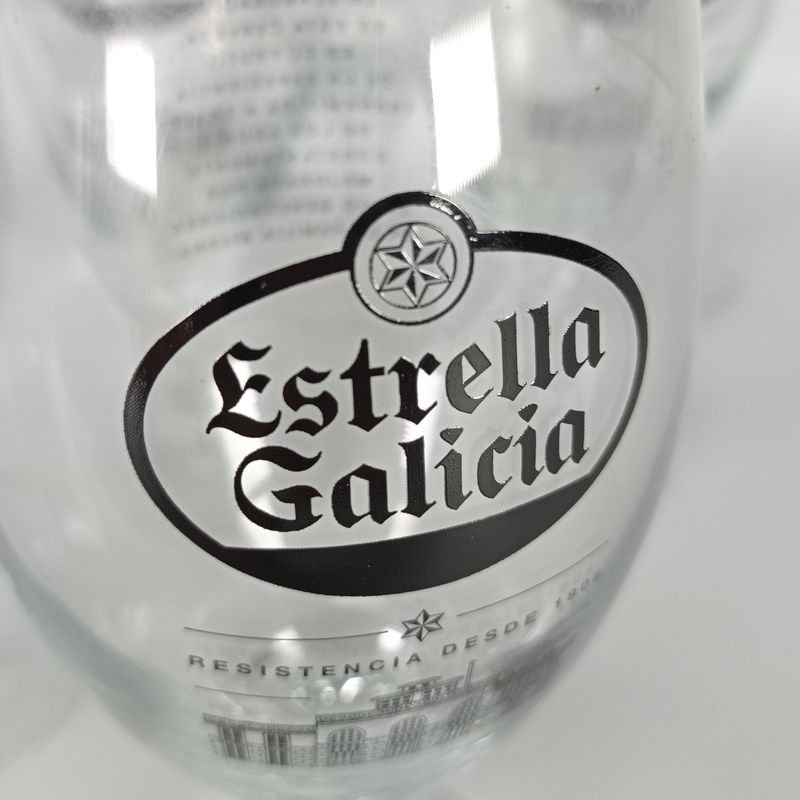 Copas de vino con publicidad de Estrella Galicia - imagen 3