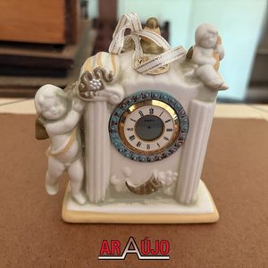 Reloj de Mesa Estilo Clásico y Adornos Varios - imagen 6